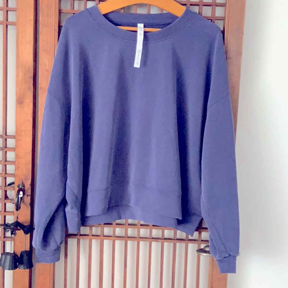 Classic Lululemon sweatshirt, blue